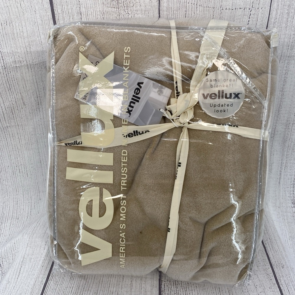 Vellux Blanket  FULL/QUEEN Tan Original Insulating Core Hotel Style Lightweight